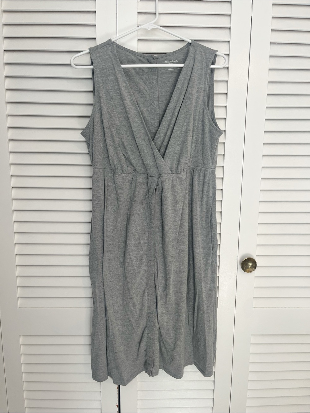 Motherhood maternity labor and nursing sleep dress size medium